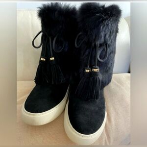 🐰Authentic Tory Burch 100% Real Rabbit Fur/Suede Booties🐰